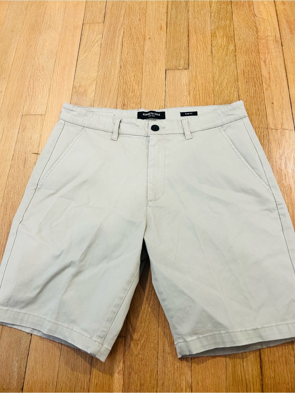 Kenneth Cole Men's Light Beige Flat Front Shorts